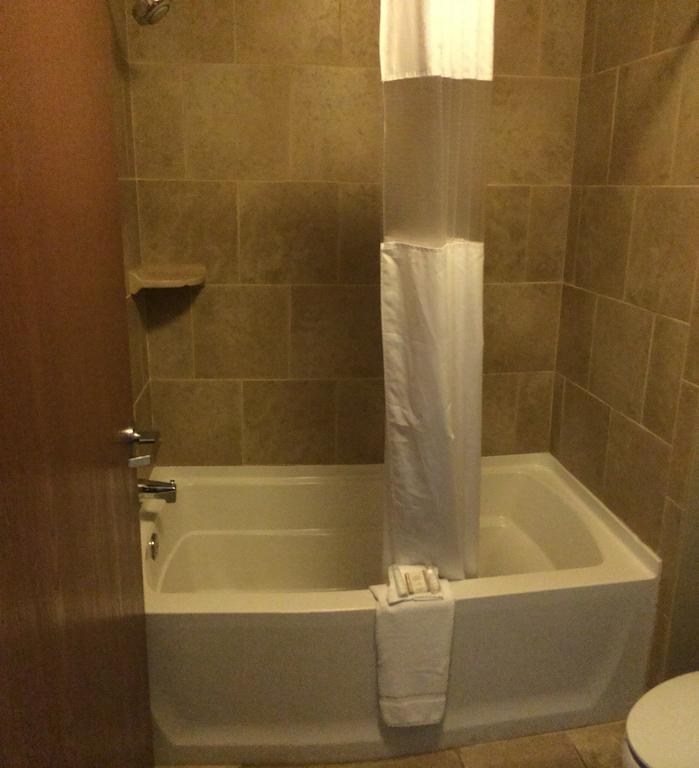 Hotel Baymont By Wyndham Minot Zewnętrze zdjęcie